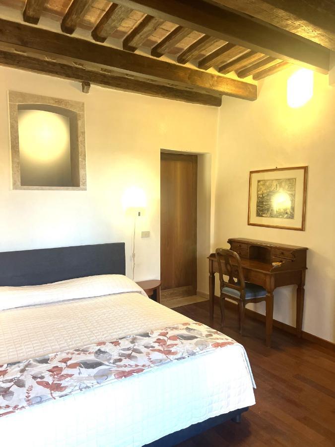 The Balcony Suite - Affaccio Su Piazza Del Campo Siena Luaran gambar
