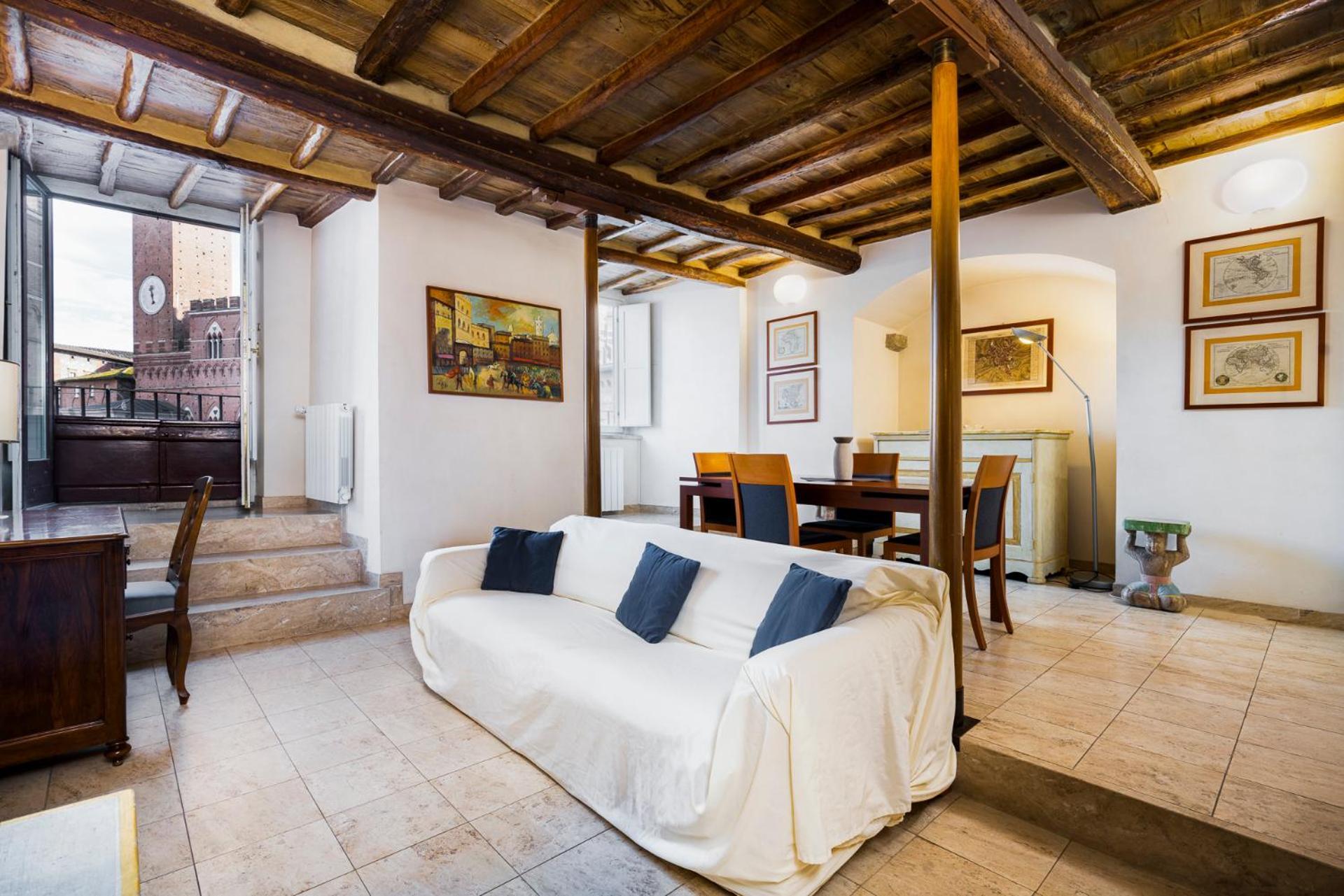 The Balcony Suite - Affaccio Su Piazza Del Campo Siena Luaran gambar