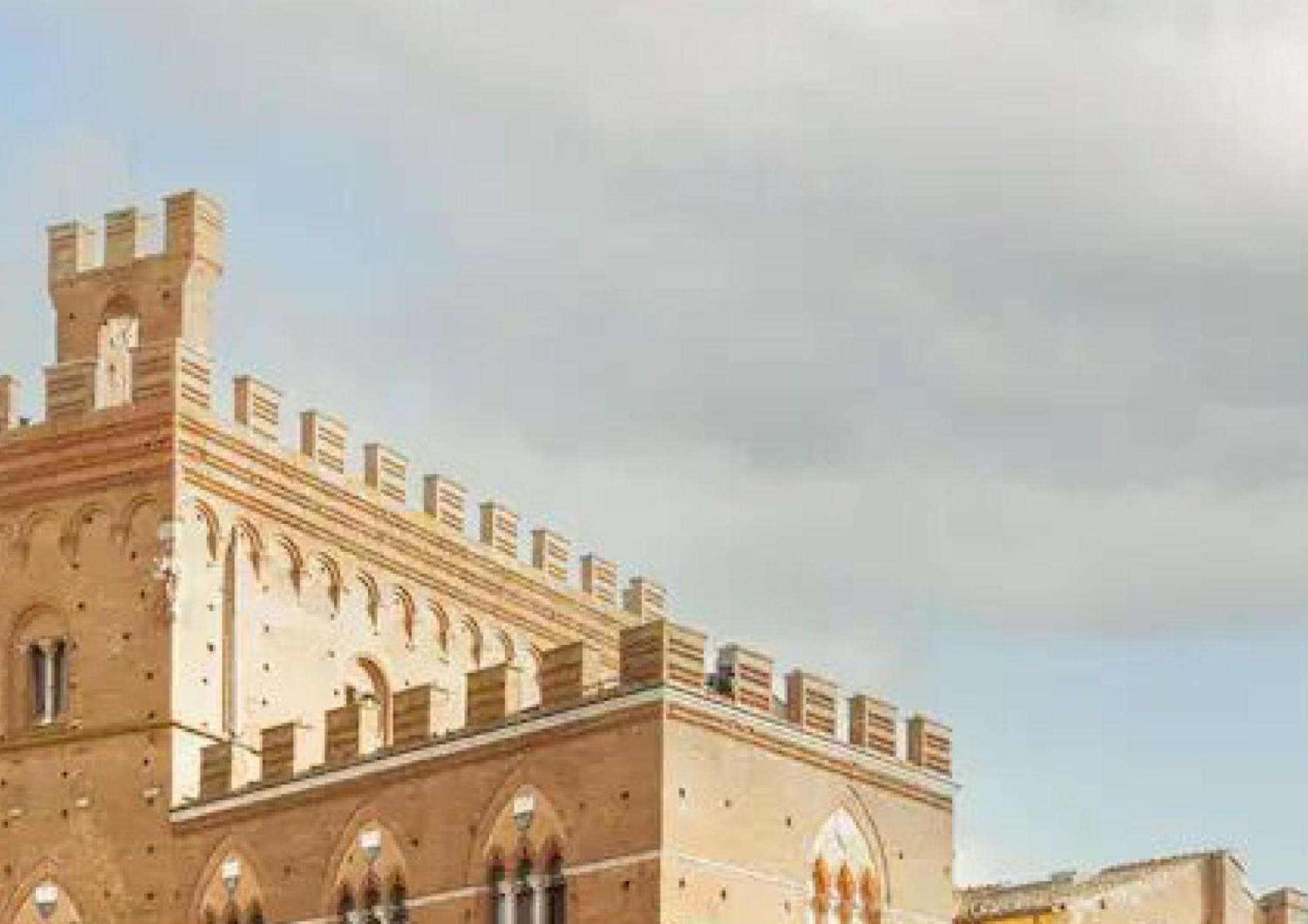 The Balcony Suite - Affaccio Su Piazza Del Campo Siena Luaran gambar