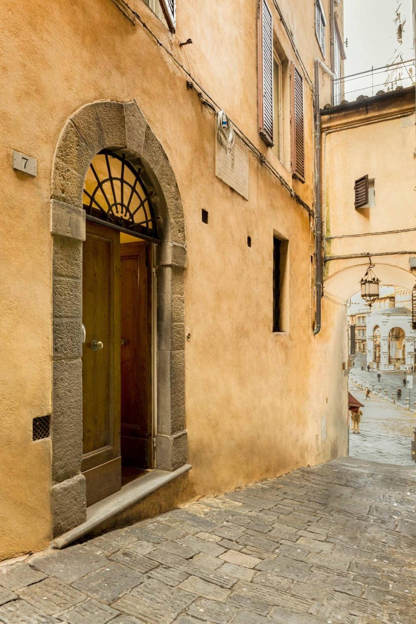 The Balcony Suite - Affaccio Su Piazza Del Campo Siena Luaran gambar